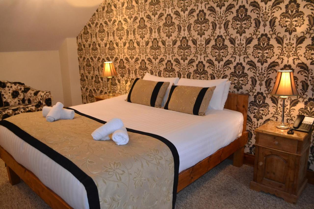 Walsh'S Hotel And Apartments Maghera  Экстерьер фото