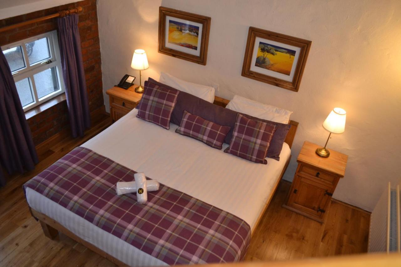 Walsh'S Hotel And Apartments Maghera  Экстерьер фото