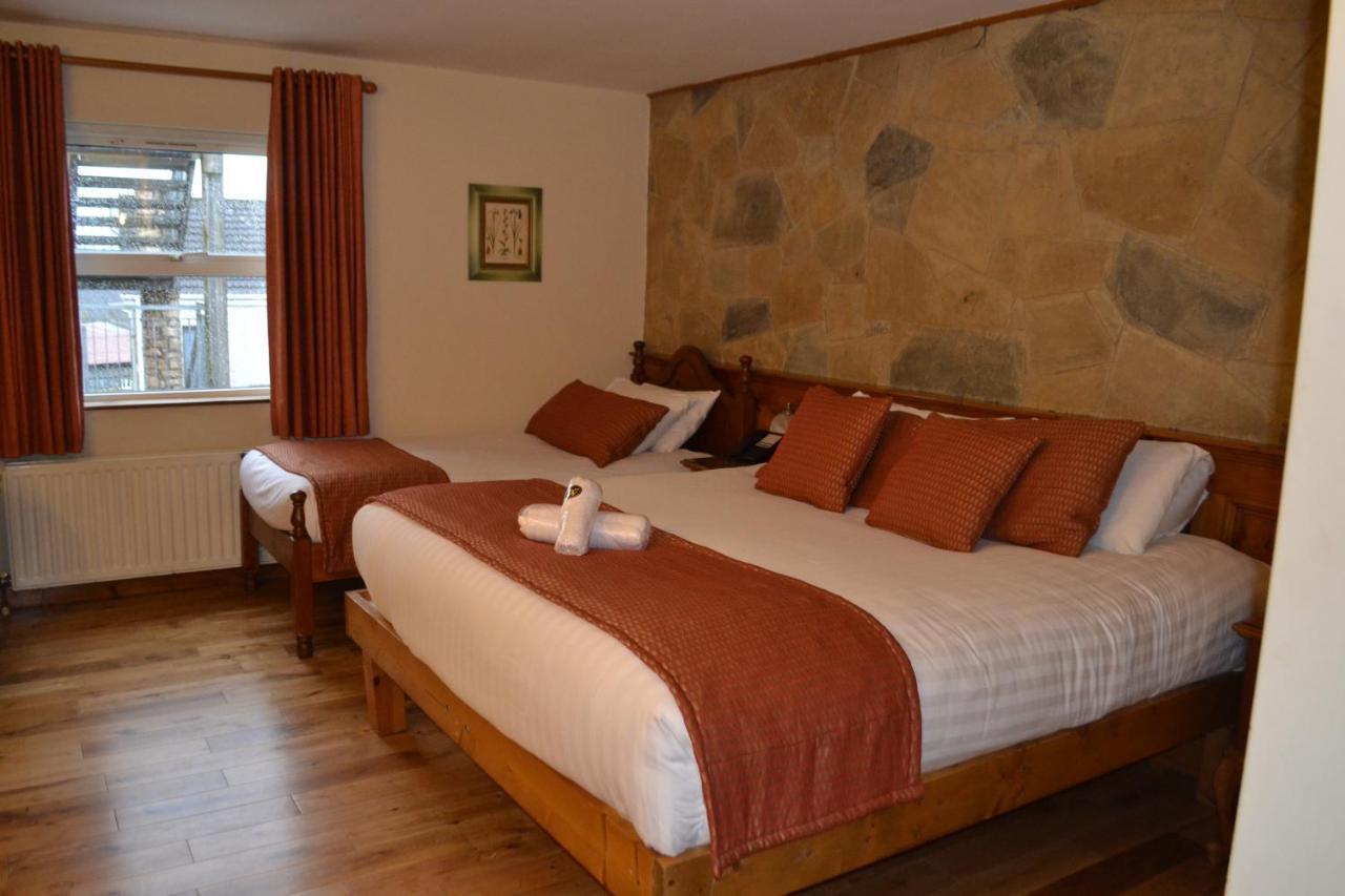 Walsh'S Hotel And Apartments Maghera  Экстерьер фото