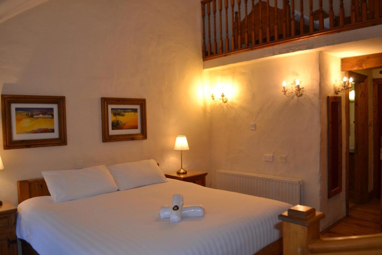 Walsh'S Hotel And Apartments Maghera  Экстерьер фото