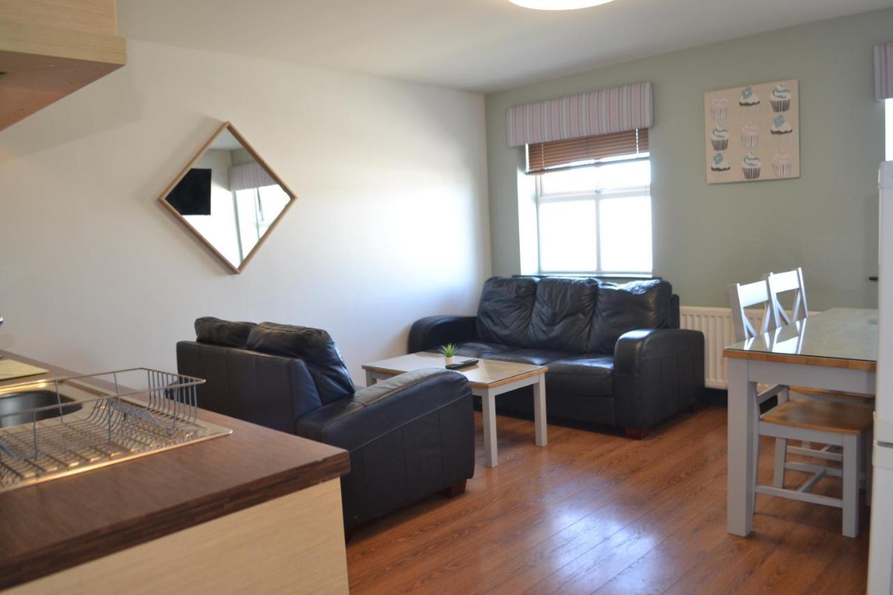 Walsh'S Hotel And Apartments Maghera  Экстерьер фото